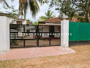 ⭐ ගම්පහ – ශ්‍රී බෝධි පාර පැරණි නිවසක් සමඟ ඉඩම විකිණීමට