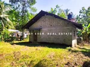 🏡 ගම්පහ – කිරිදිවැල නගර සීමාවේ ඉඩම සහ නිවස විකිණීමට