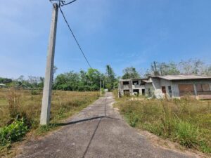 හොරණ තල්ගහවිල පාරට ඇවිදයන දුරින් වටිනා මිලකට බිම් කොටසක්