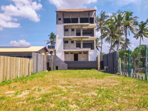 මීගමුව වෙරළ මායිමෙන් සුපිරි හෝටලයක් කෝටි 10යි