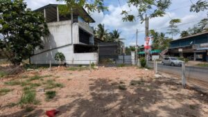 Land for sale in unagahadeniya