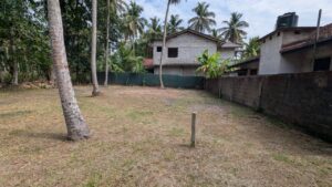 Land for sale in nittambuwa