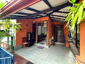 Land for sale in Thalawathugoda